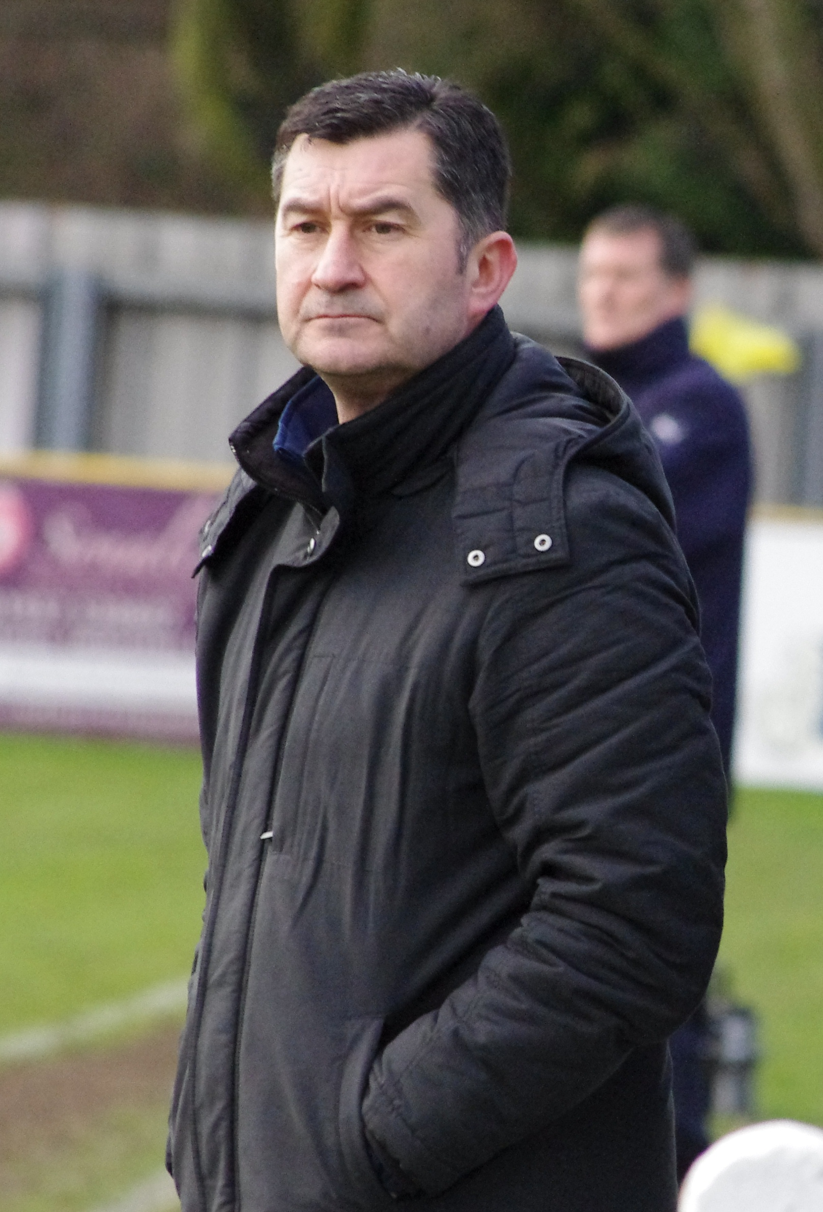 Tadcaster Albion boss Paul Marshall has set a new target of 100 points in their quest for the NCEL Premier Division title