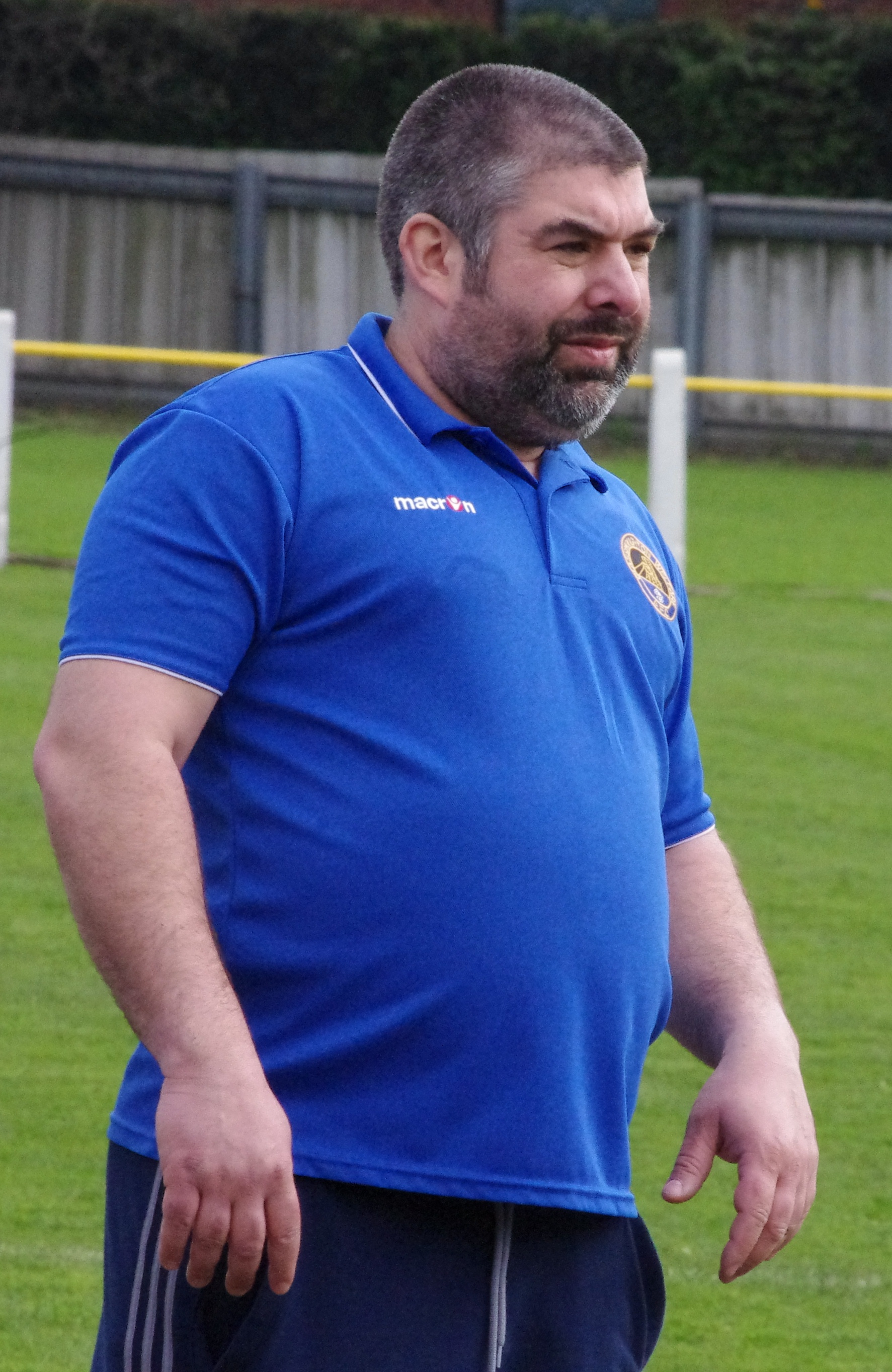 Jon Miles has been managing Glasshoughton Welfare since Rob Hunter resigned