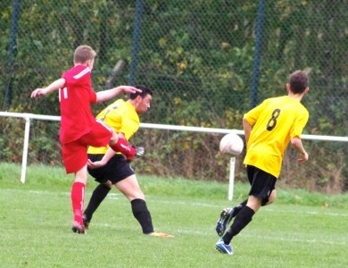 Parkgate captain Daniel Abdula levels the scores at 1-1