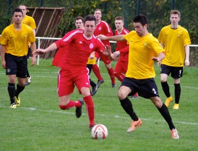 Action from Nostell Miners Welfare 1-1 Parkgate 