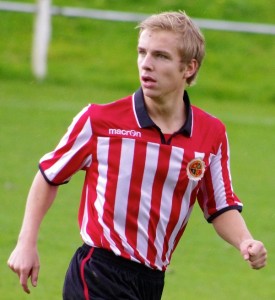 Andrew Broadbent is remaining with ambitious Worsbrough Bridge