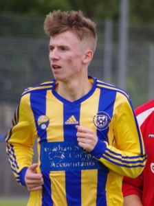 Mark Simpson got a hat-trick in Garforth's 4-0 win at Brigg Town