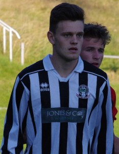 Reece Thompson in action for Retford United last season