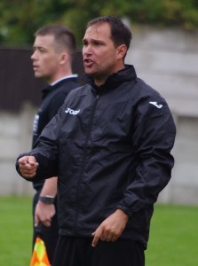 Ossett Albion manager Richard Tracey