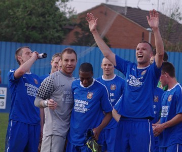 Lee Connor (right) became the assistant boss at Farsley