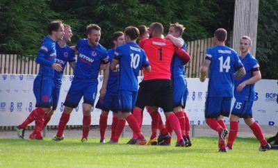 Every Shaw Lane player celebrated the goal from Harris